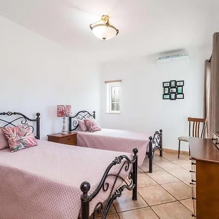 Vivenda Silva Villa *